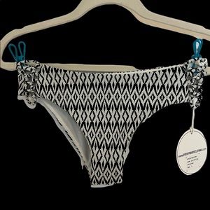 Black Byrds of Paradise Cheeky Bikini Bottom- Brand new!